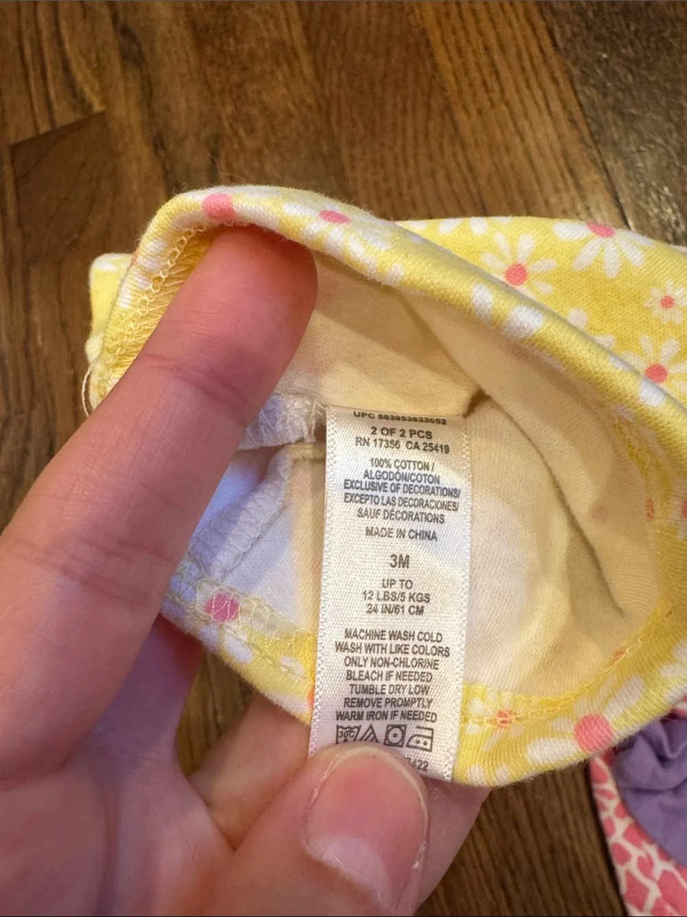 Carters set soft